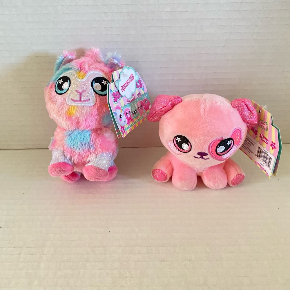 Squeezamals Jenny Llama and Candy the Dog